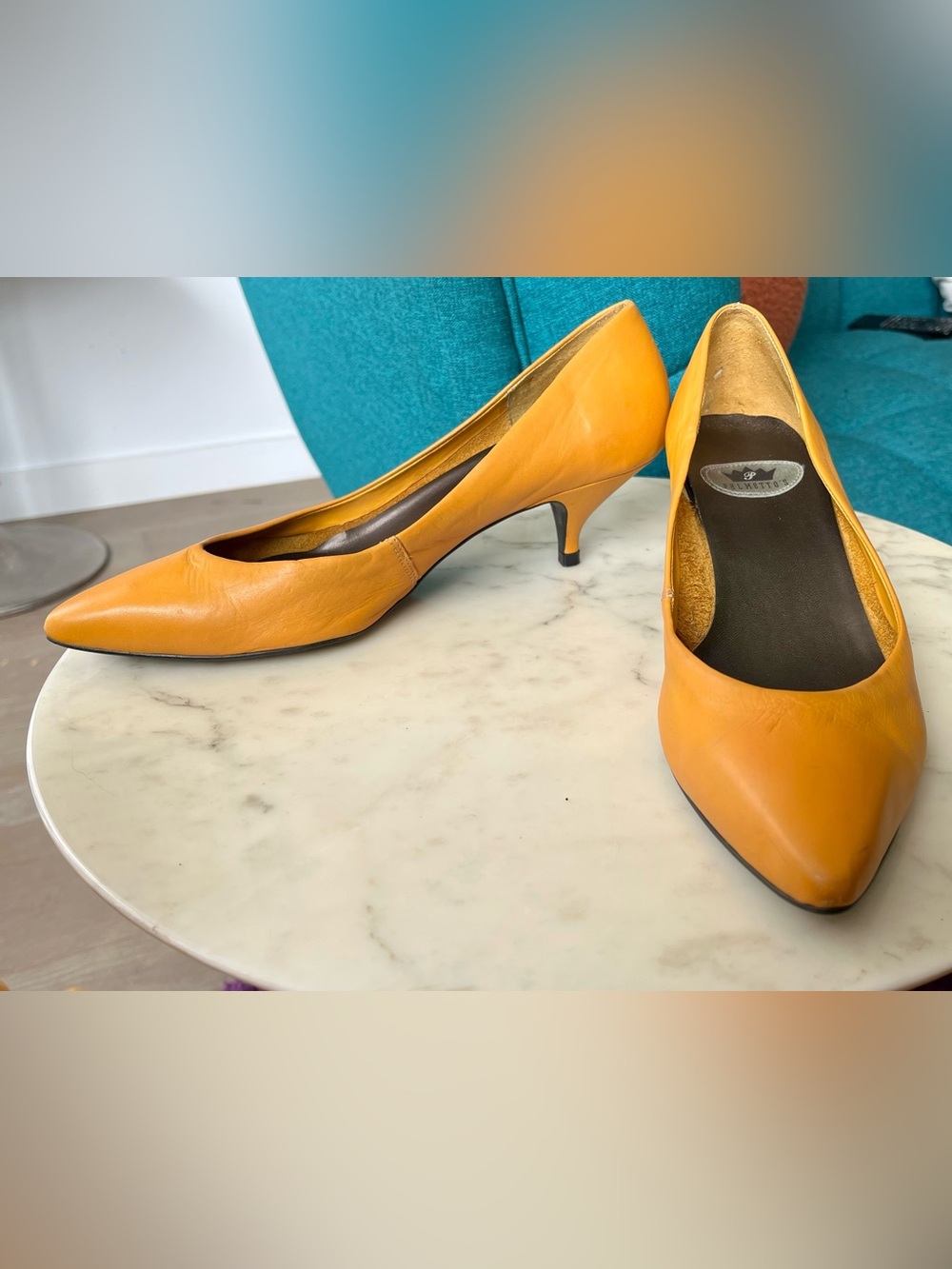 Yellow Palmetto’s pointed toe kitten heel pumps size 10